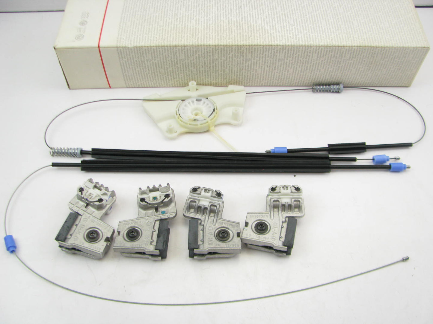 New Genuine OEM Front Right Window Regulator For Volkswagen Golf 98-04 1JE898100