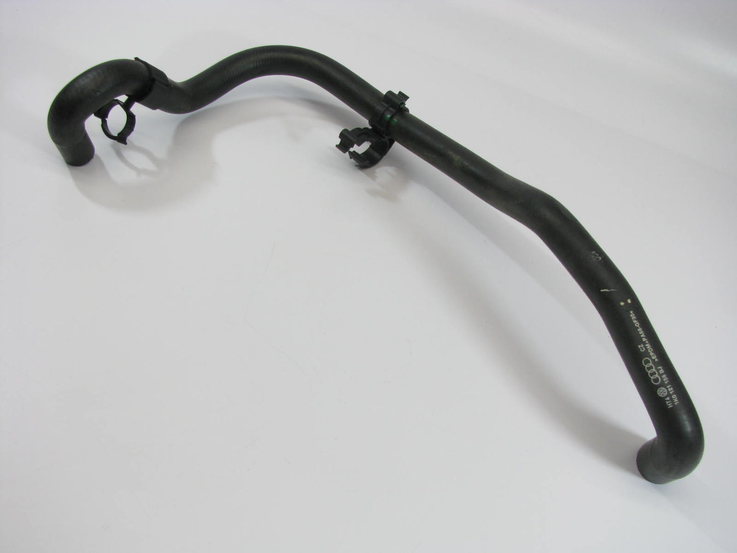 NEW - OEM GENUINE 1K0121156BJ Engine Coolant Hose For 09-10 Audi TT Quattro 2.0L