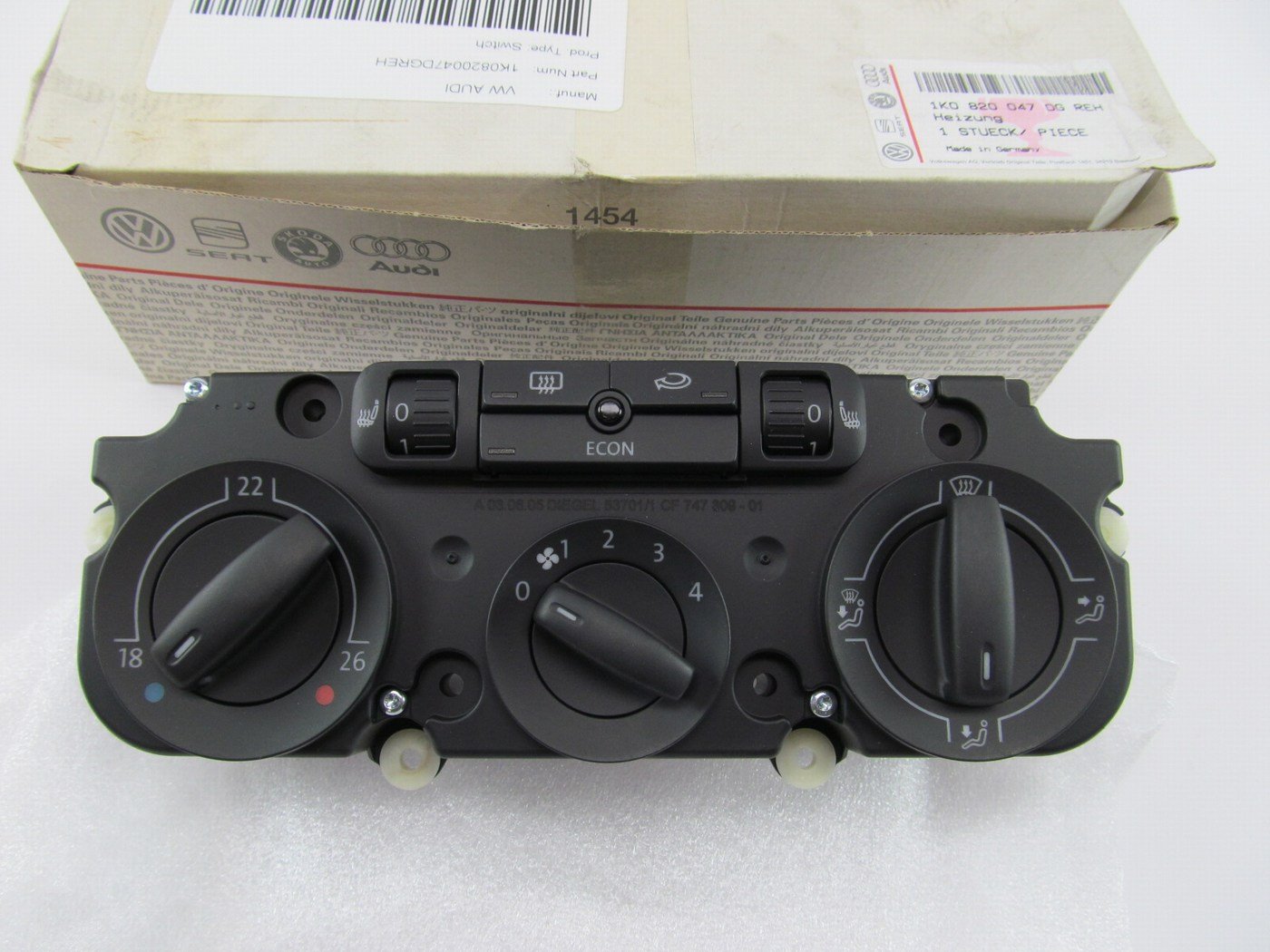 NEW - OEM VW Audi 1K0820047DG HVAC Climate Control Module - CELSIUS