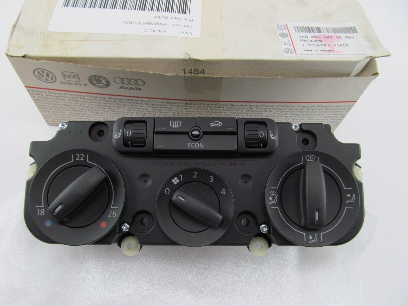 NEW - OEM VW Audi 1K0820047DG HVAC Climate Control Module - CELSIUS
