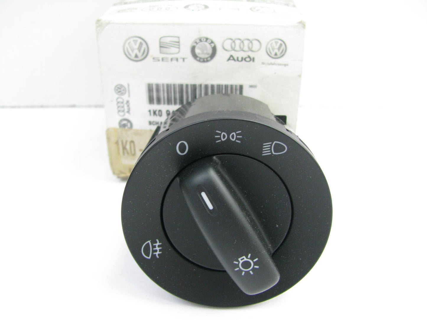 NEW - OEM VW Audi 1K0941431AHREH Headlamp Switch 2008 Beetle