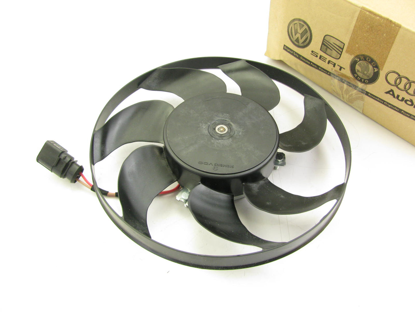 NEW - OEM GENUINE VW Audi 1K0959455DG Right Radiator Cooling Fan