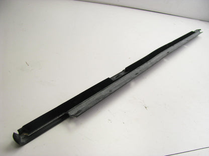 NEW GENUINE Rear Left Door Window Belt Weatherstrip Seal OEM 2005-10 VW Jetta