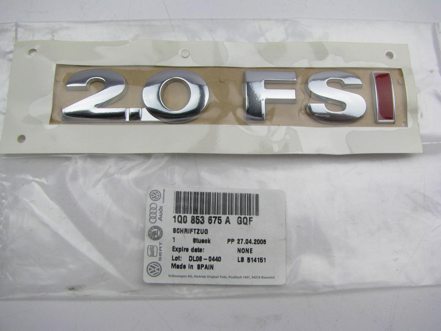 New ''2.0 FSI'' Chrome Red Namplate Badge Emblem OEM 07-11 Eos 1Q0853675AGQF