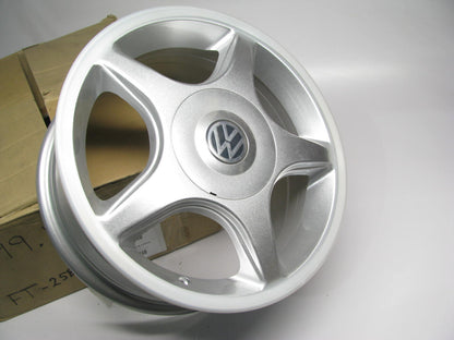 NEW - OEM VW Audi 1T4071495A-666 Aluminum Wheel - 6.5'' X 15'' 2006-2007 Golf