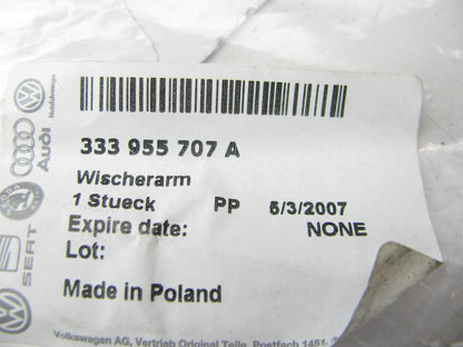 NEW OEM 1990-1997 VW B3 B4 Passat WAGON Rear Windshield Wiper Arm 333955707A