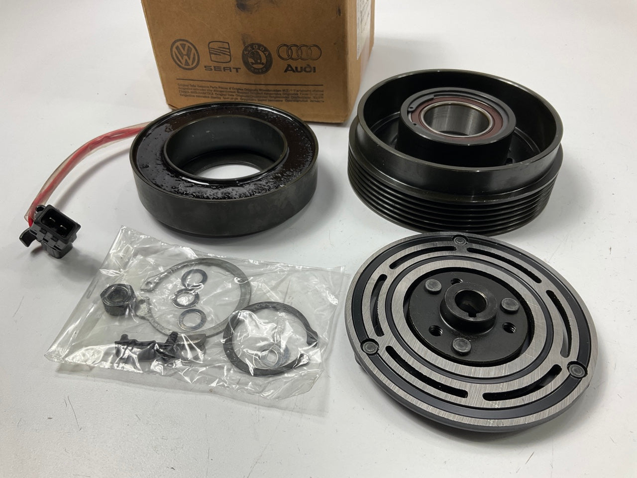 NEW OEM VW 357820811H A/C Compressor Clutch Kit