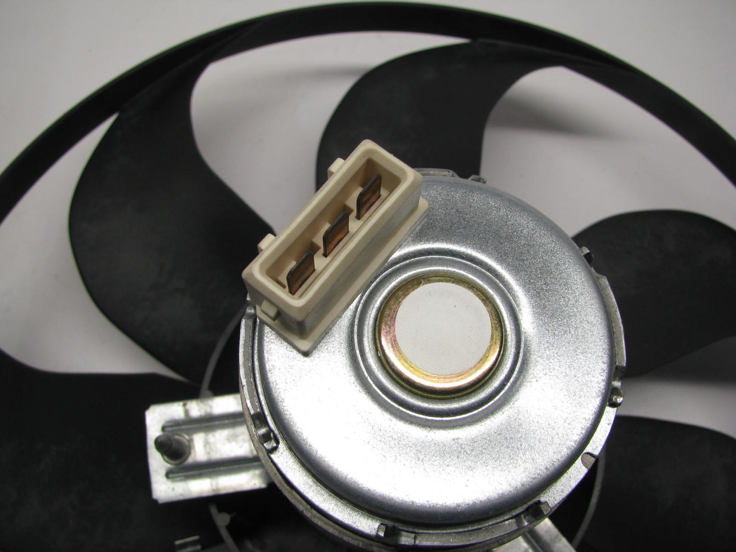 NEW - OEM 3A0959455B Cooling Fan For 1995-1997 Volkswagen Passat