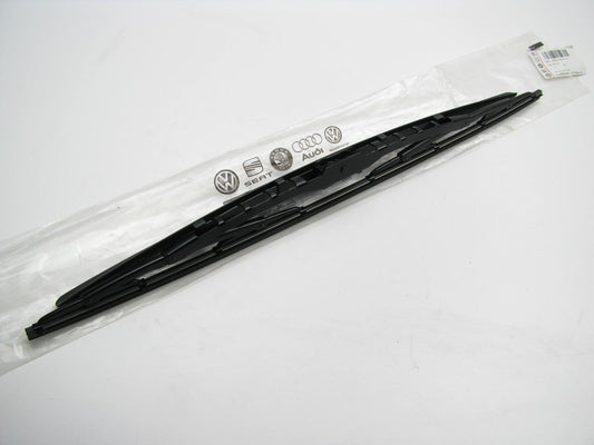 NEW GENUINE Drivers Left Side Windshield Wiper Blade OEM VW 3A1955425D