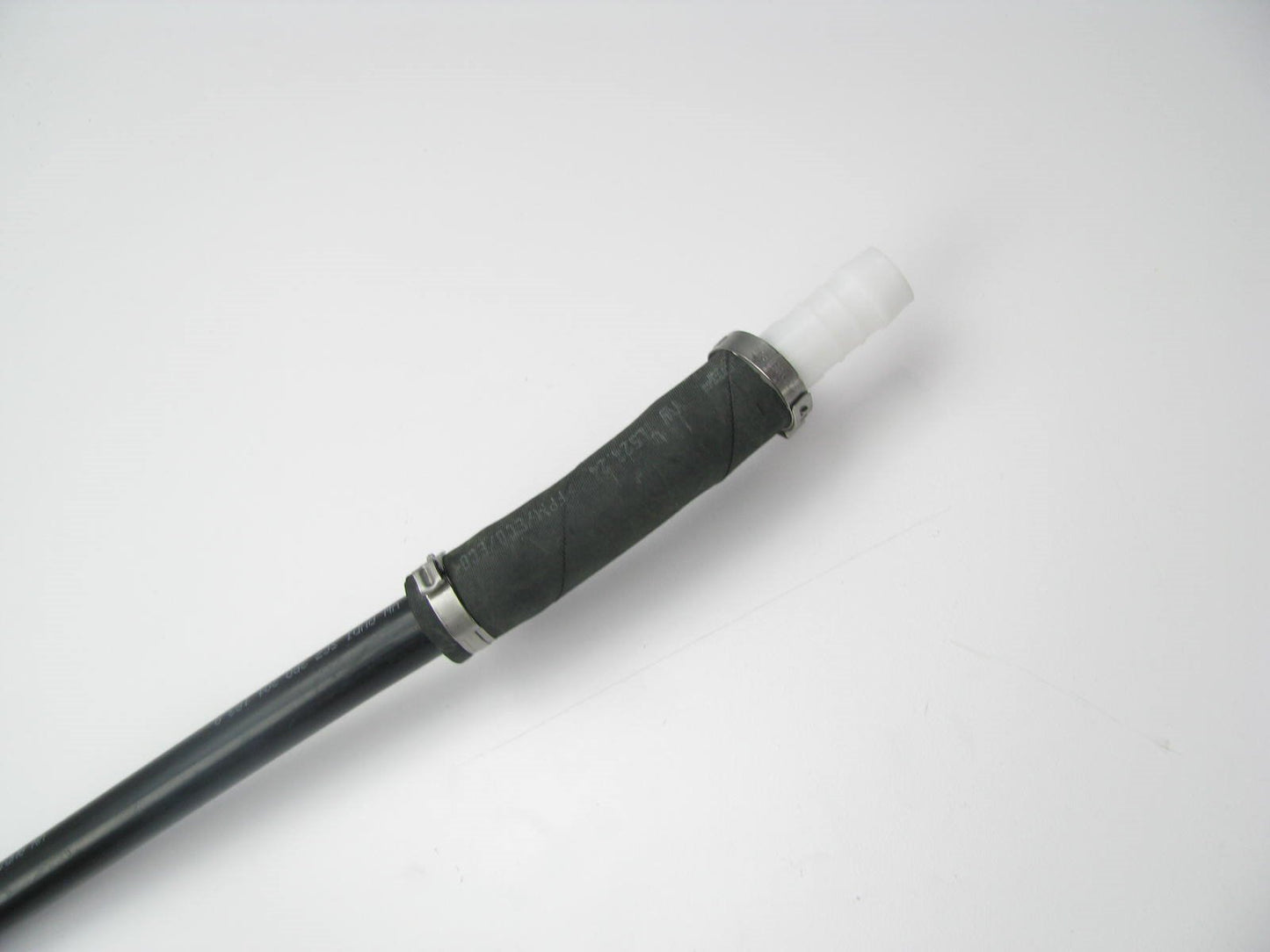 New Genuine Emission Vent Tube OEM For 02-05 Volkswagen Passat 3B0201183A