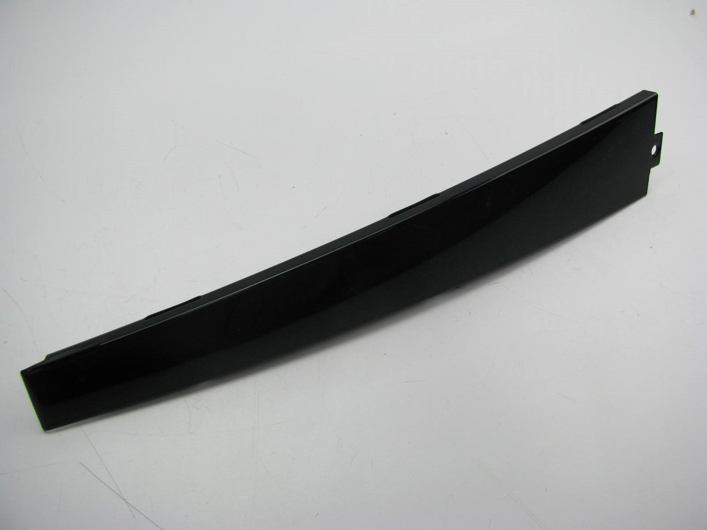 Rear Right Forward Position Black Door Frame Reveal Moulding Strip 98-01 Passat