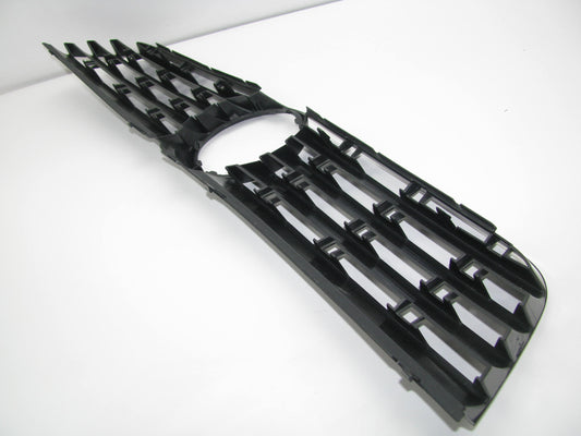 New Genuine OEM Front Grille For 1998-2001 Volkswagen Passat 3B0853653FB41