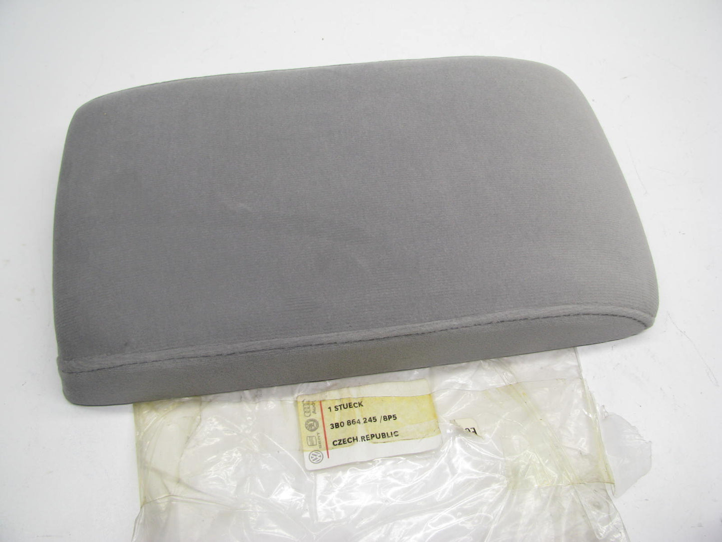 NEW VW Audi 3B0864245-8P5 Center Console Armrest Lid OEM For 2001-2004 Passat