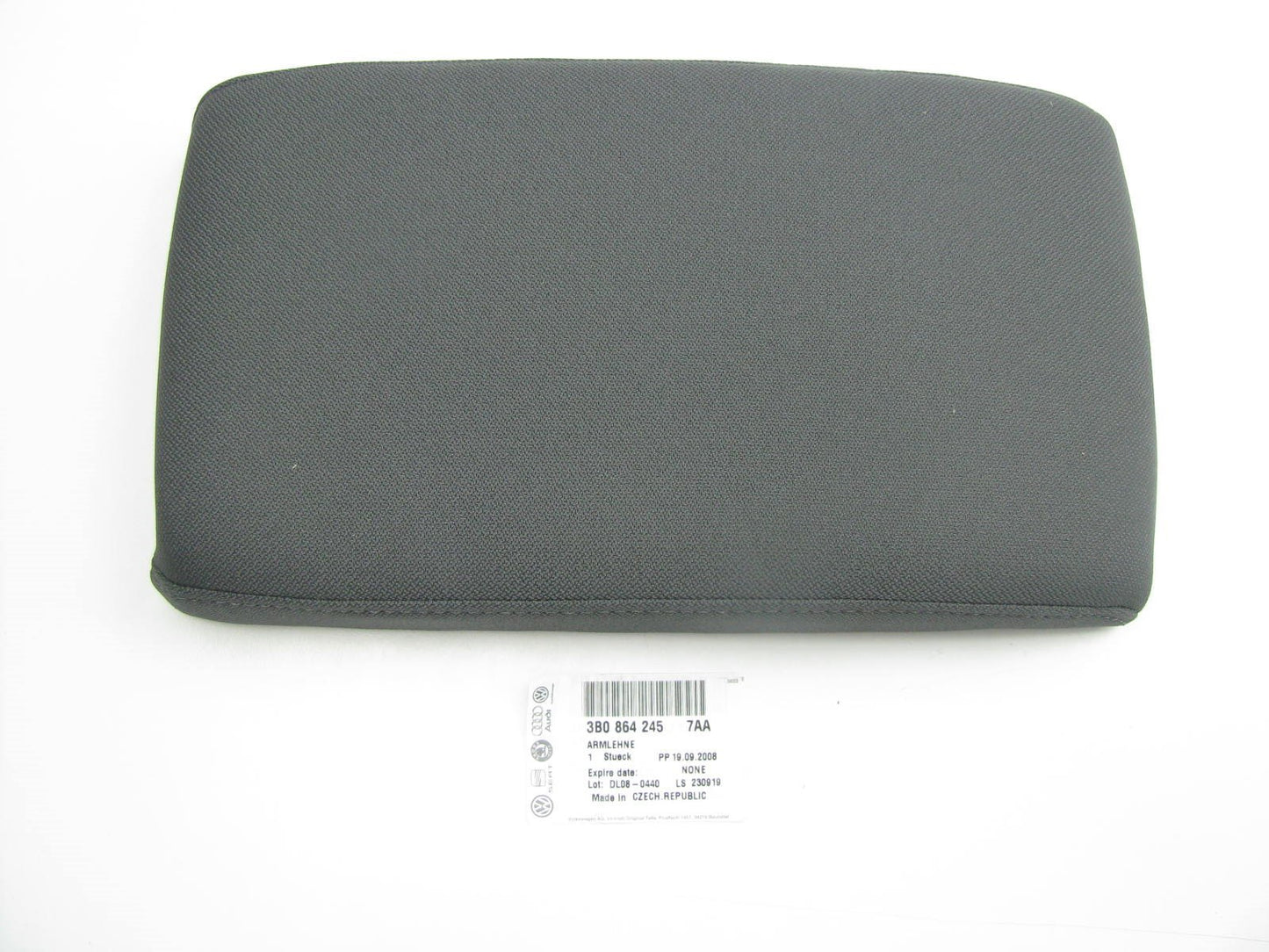 NEW GENUINE OEM 2005 VW Passat Black Cloth Console Lid Armrest Arm Rest Cover