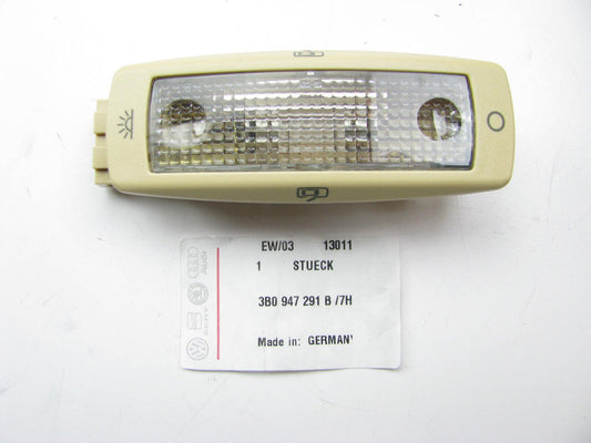 New Genuine Rear Dome Light Lamp Beige OEM For 01-03 Passat 3B0947291B7H