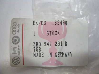 NEW GENUINE OEM VW Audi 3B0947291B Rear Dome Map Reading Lamp Beige
