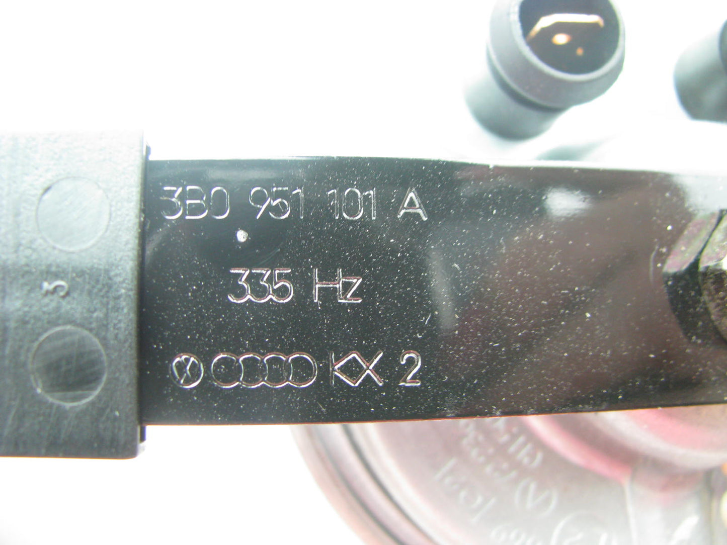 New Genuine OEM Anti-Theft Alarm System Horn For 1996-2005 VW Passat 3B0951101A