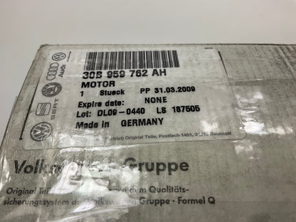 NEW OEM Vw Audi 3B0959762AH Right Passengers Side Seat Height Adjust Motor