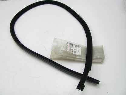 NEW - OEM 3B5839440JB41 Rear Right Glass Run Channel Rubber Seal 98-05 VW Passat