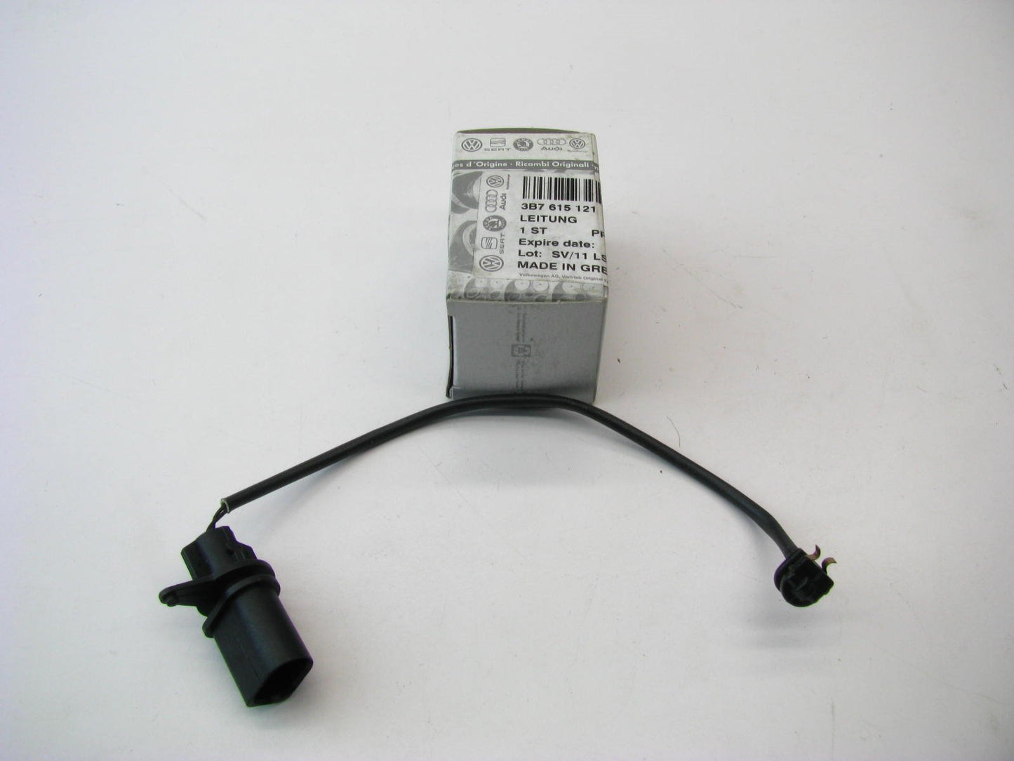 NEW GENUINE Front Disc Brake Pad Wear Sensor OEM 2000-2005 VW Passat 3B7615121