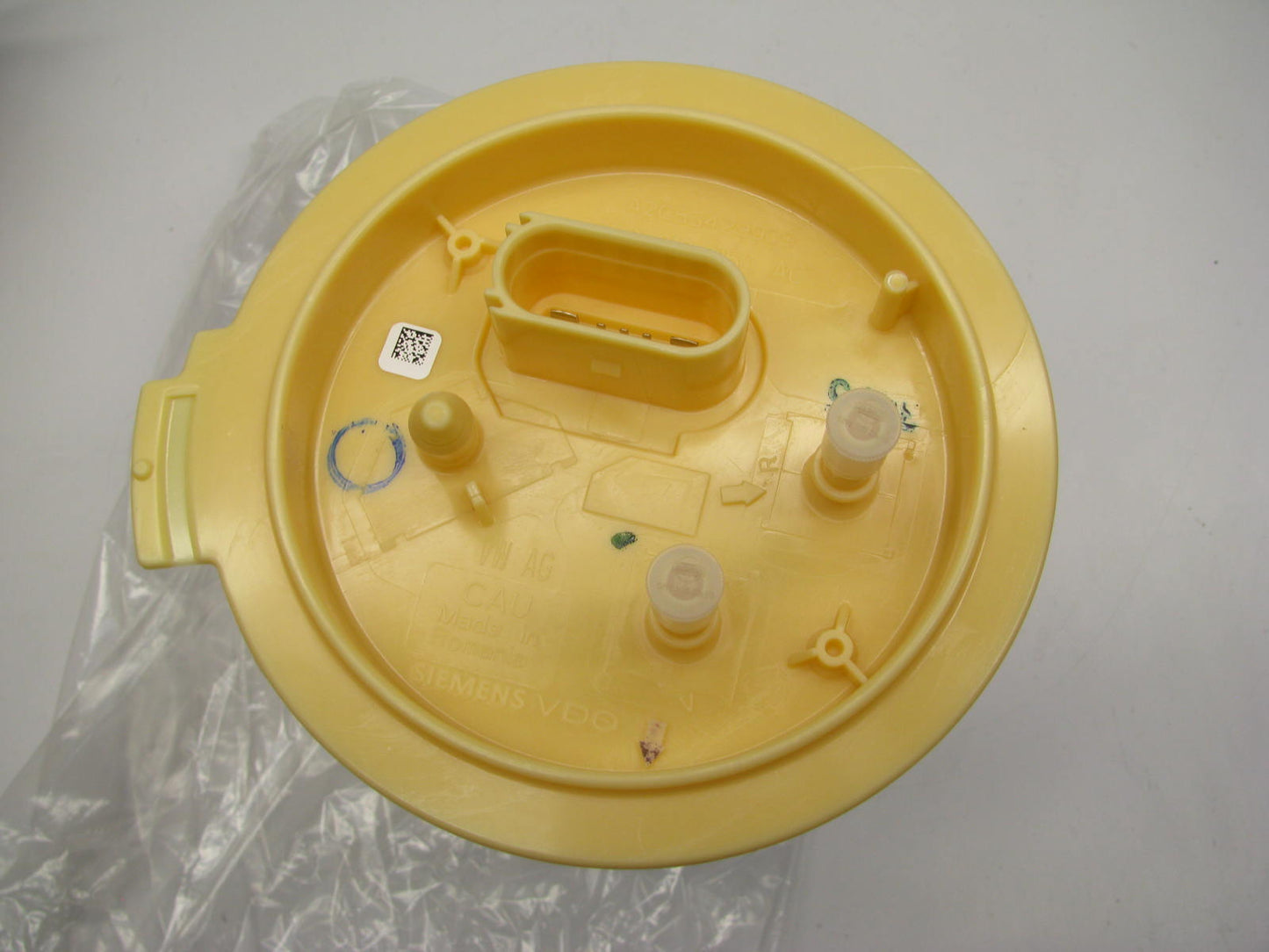 NEW GENUINE OEM Vw 3C0919050AC Fuel Pump Module - 2009-2011 VW Passat CC