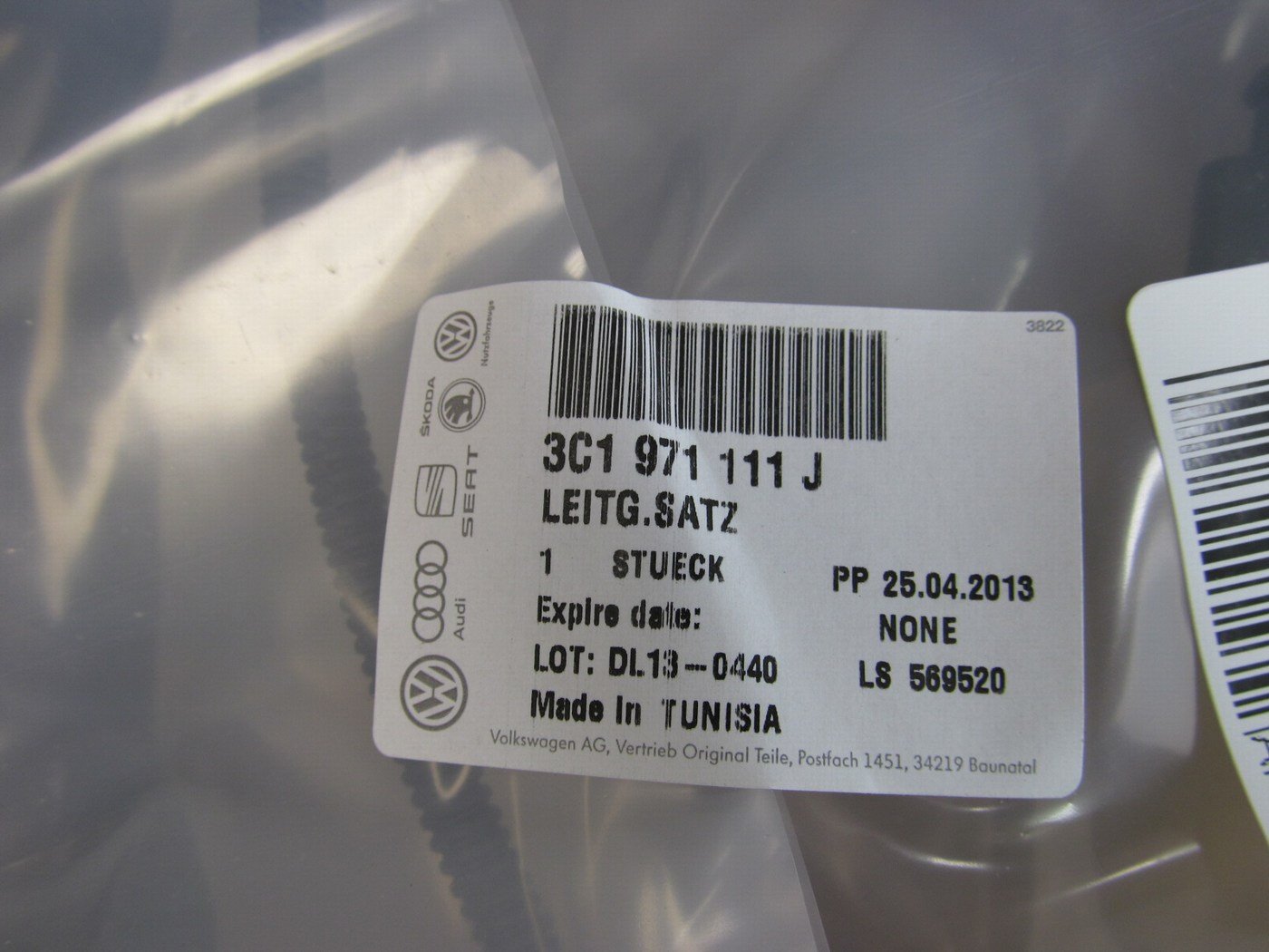 NEW - OEM VW Audi 3C1971111N  Servotronic  Wiring Set For 2006-2007 Passat