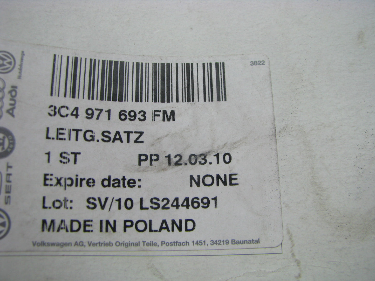 NEW - OEM VW Audi 3C4971693FM Rear Left Door Wiring 2006-2007 Passat