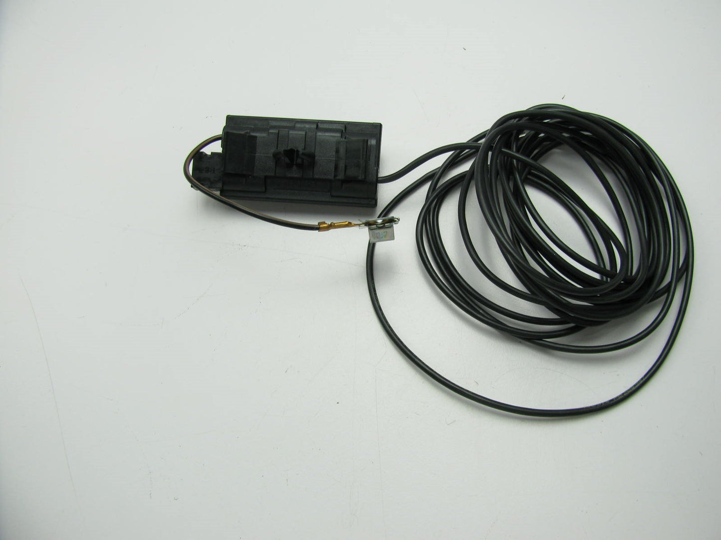 Roof Antenna Booster Noise Supression Filter OEM For VW Audi 3C5035570C