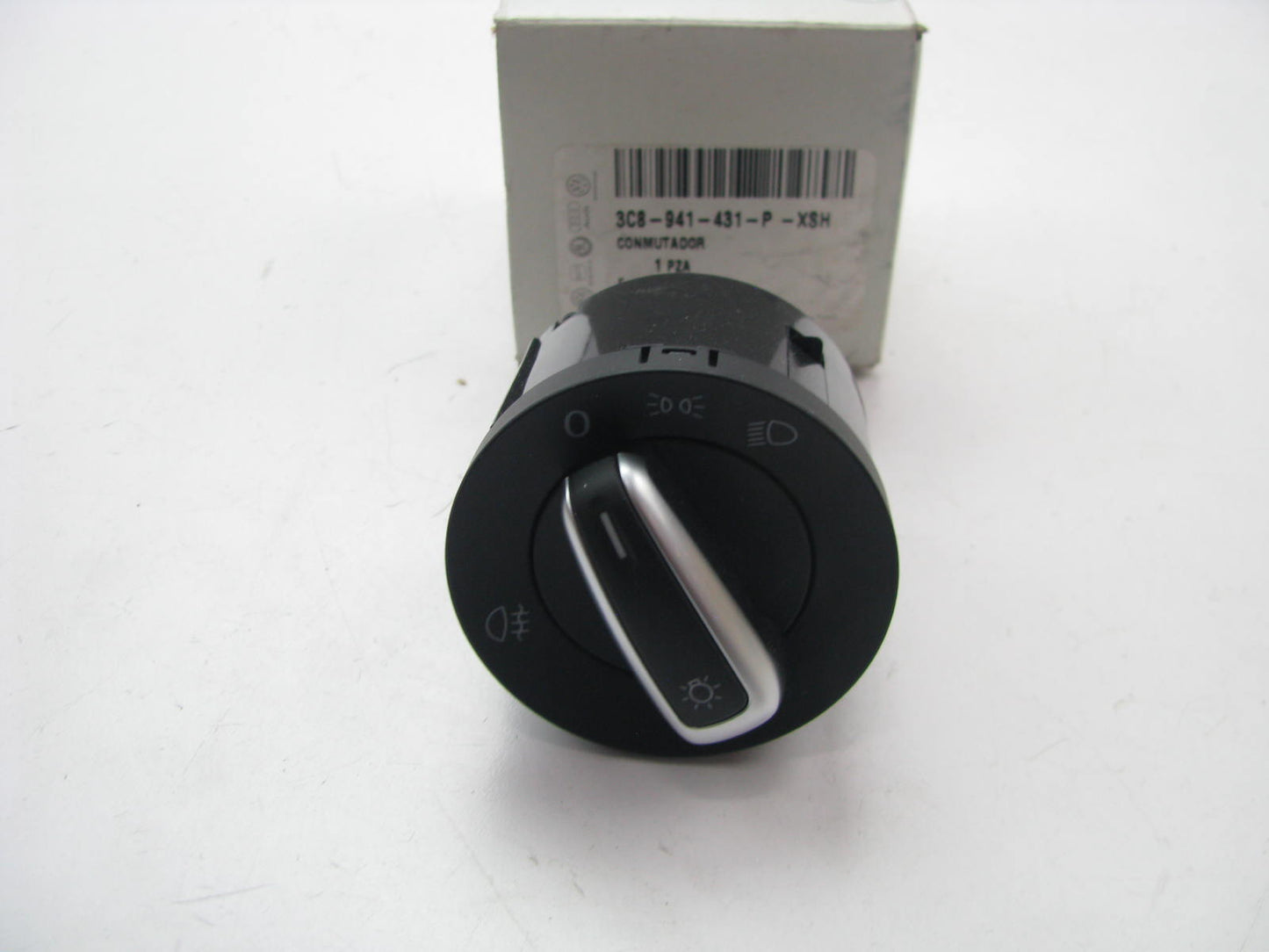New OEM HeadLight Head Lamp Switch 2010 Volkwagen GTI 3C8941431P XSH