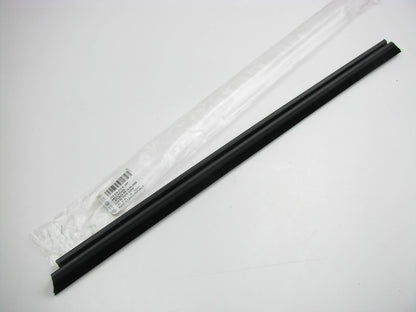 NEW Rear Right Passengers Side Door Belt Weatherstrip Seal 07-10 VW Passat WAGON