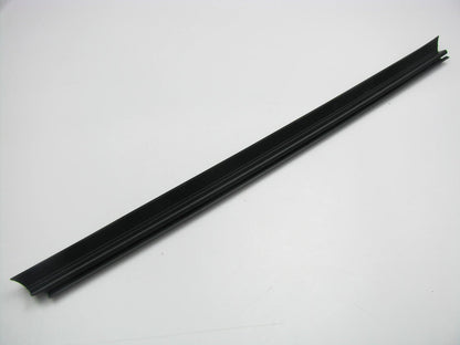 NEW Rear Right Passengers Side Door Belt Weatherstrip Seal 07-10 VW Passat WAGON