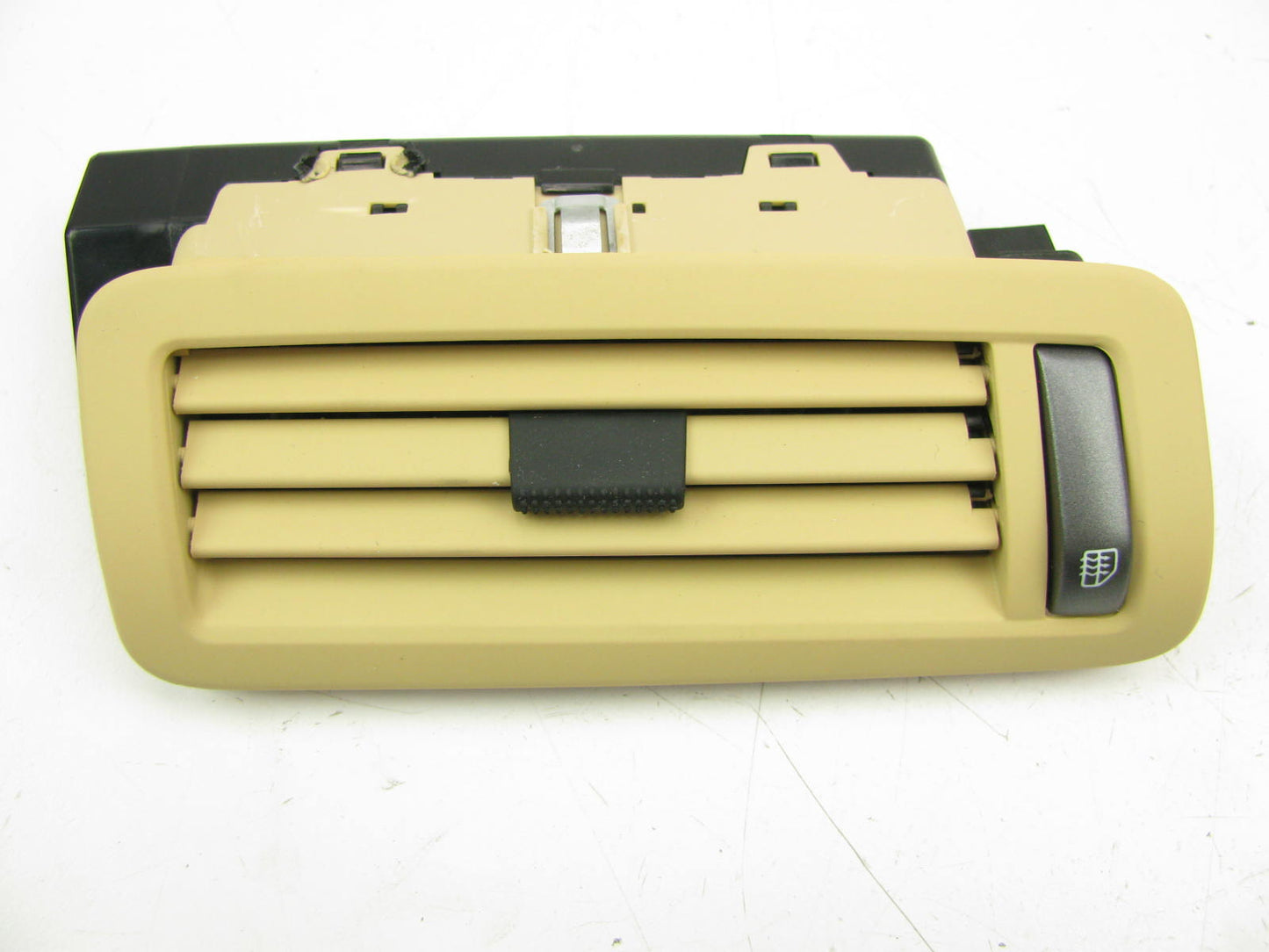 NEW - OEM 3D0819202D92Y Right BEIGE HVAC Dash Air Vent For 2004-2006 VW Phaeton