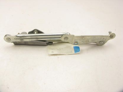 NEW GENUINE OEM VW Audi 3D5-827-302-M Right Trunk Lid Hinge 2004-2006 Phaeton