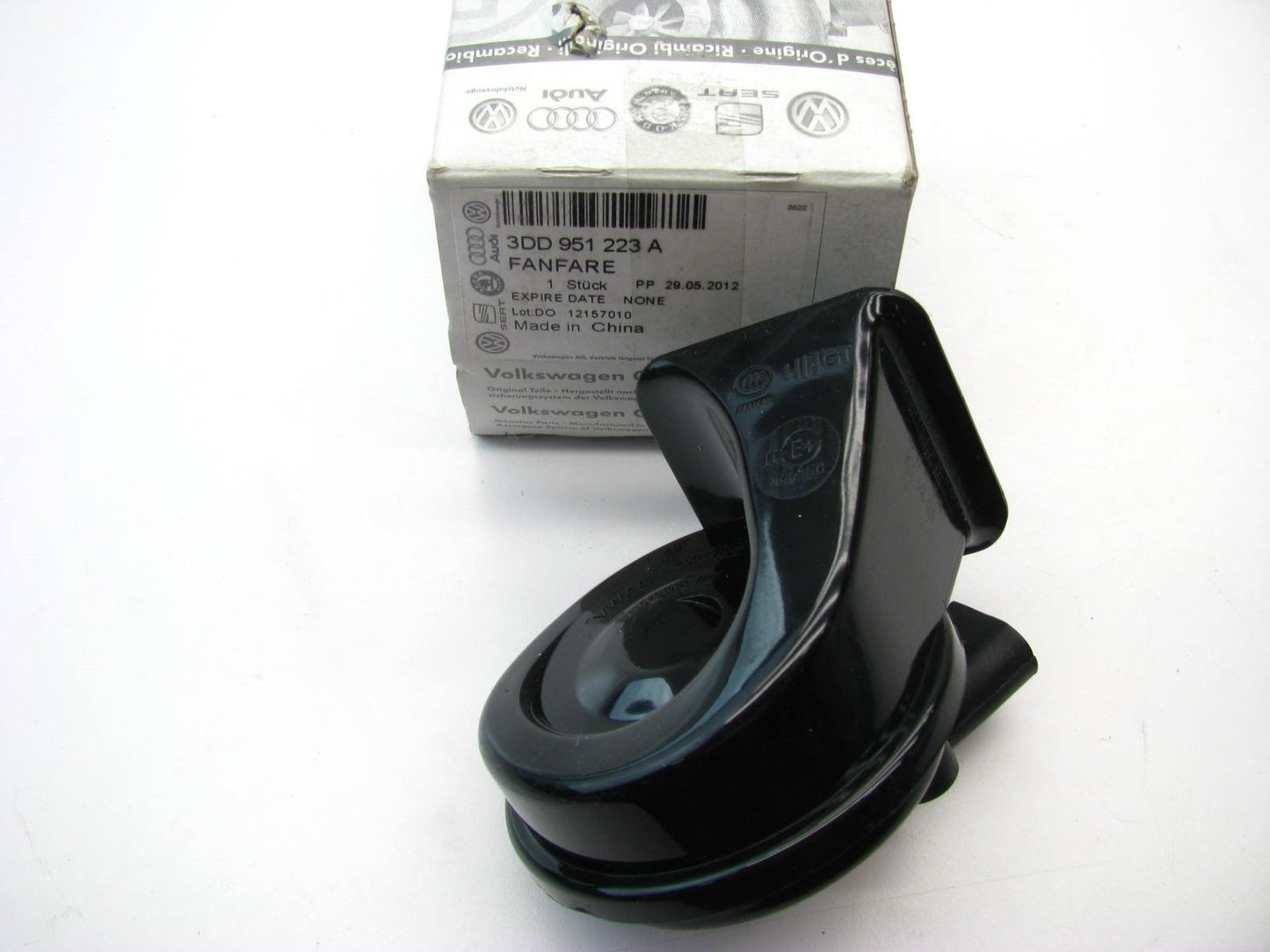 NEW GENUINE High Tone (510 Hz) Horn OEM 2004-2010 VW Touareg 3DD951223A