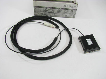 NEW - OEM VW Audi 420035503E Radio Antenna 2011-2012 R8