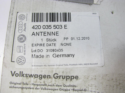 NEW - OEM VW Audi 420035503E Radio Antenna 2011-2012 R8