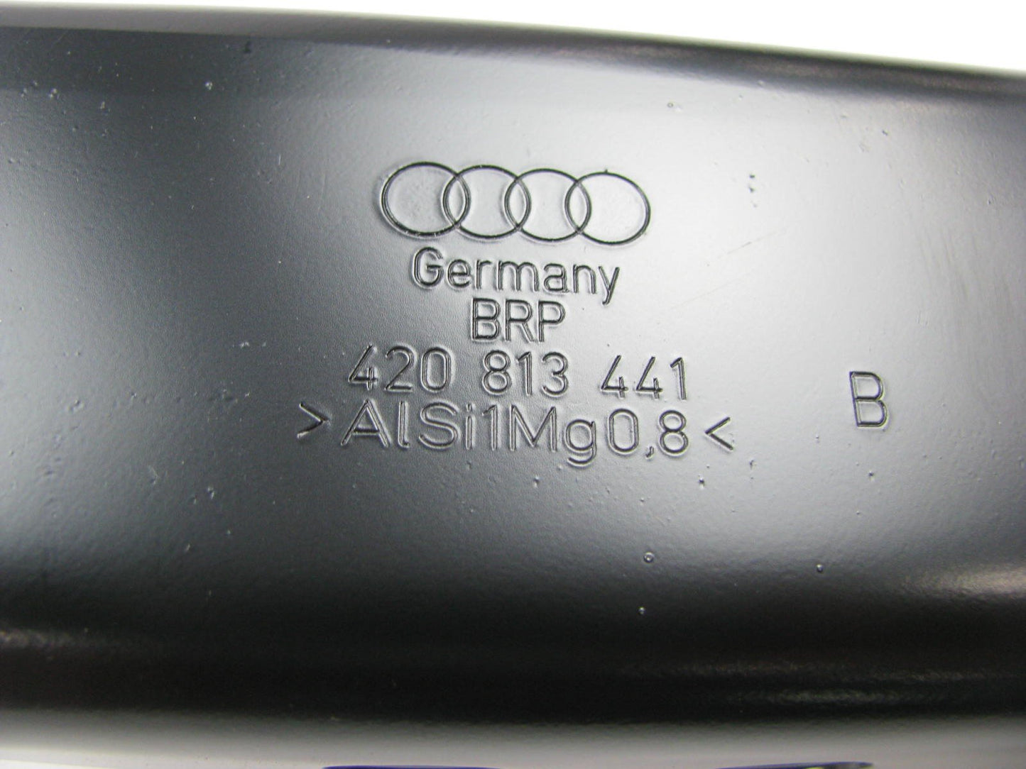 New Rear Left Strut Mount Plate For 14-15 Audi R8 Manual Trans ONLY 420813441B