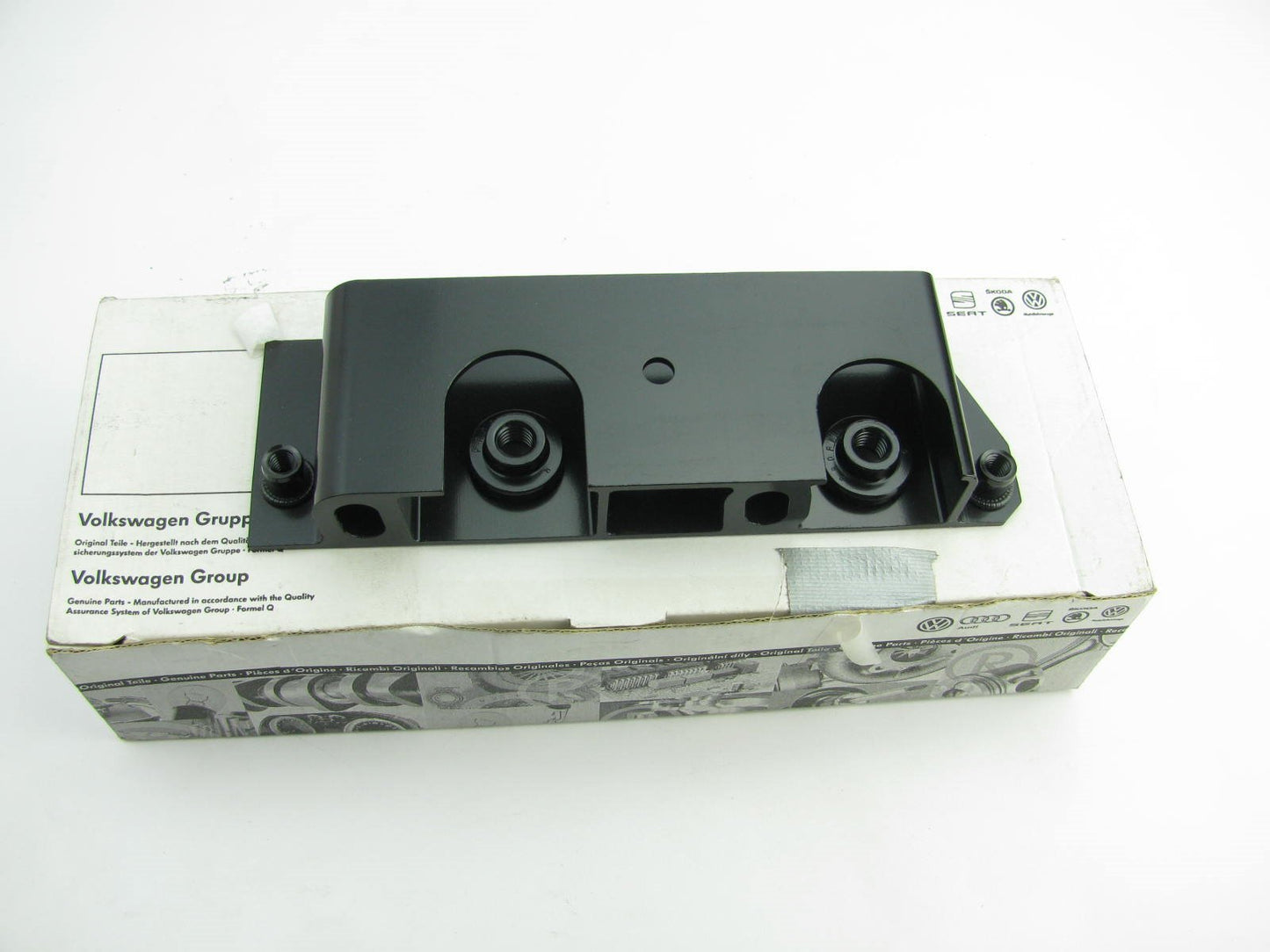 New Genuine Engine Lid Hood Hinge Reinforcement Bracket OEM For 2011-15 Audi R8