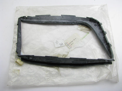 NEW - OEM Left Side Head Lamp Light Trim Rubber Gasket Seal 1995-97 Audi A6, S6