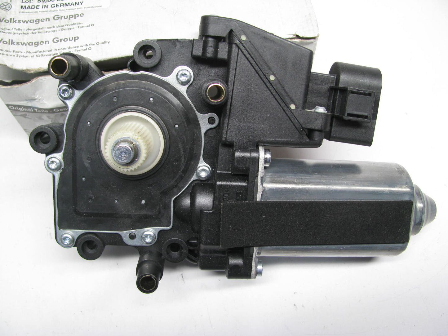 NEW VW Audi 4A0959801D FRONT LEFT Power Window Motor OEM For 96-98 Audi A6