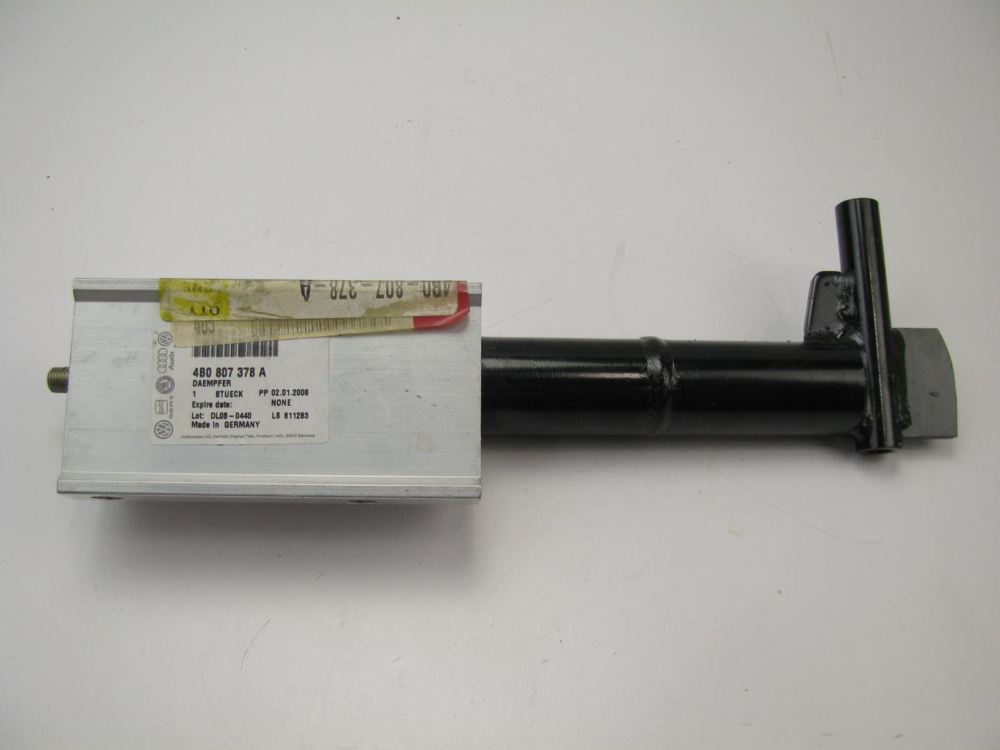 NEW - OEM Right Rear Bumper Shock Absorber 2002-04 Audi A6 Quattro 2002-03 S6