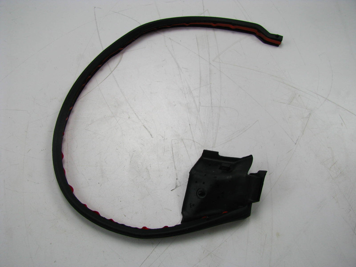 NEW GENUINE OEM Vw Audi 4B0839718B REAR RIGHT Door Weatherstrip Seal