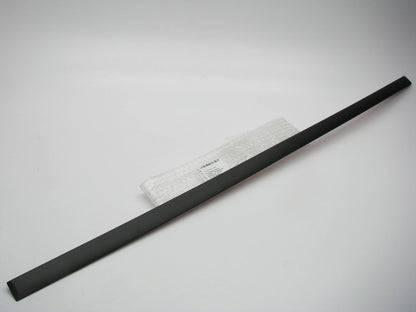 NEW Front Right Passengers Side Door Moulding Beltline Seal OEM 4B0853954AGRU