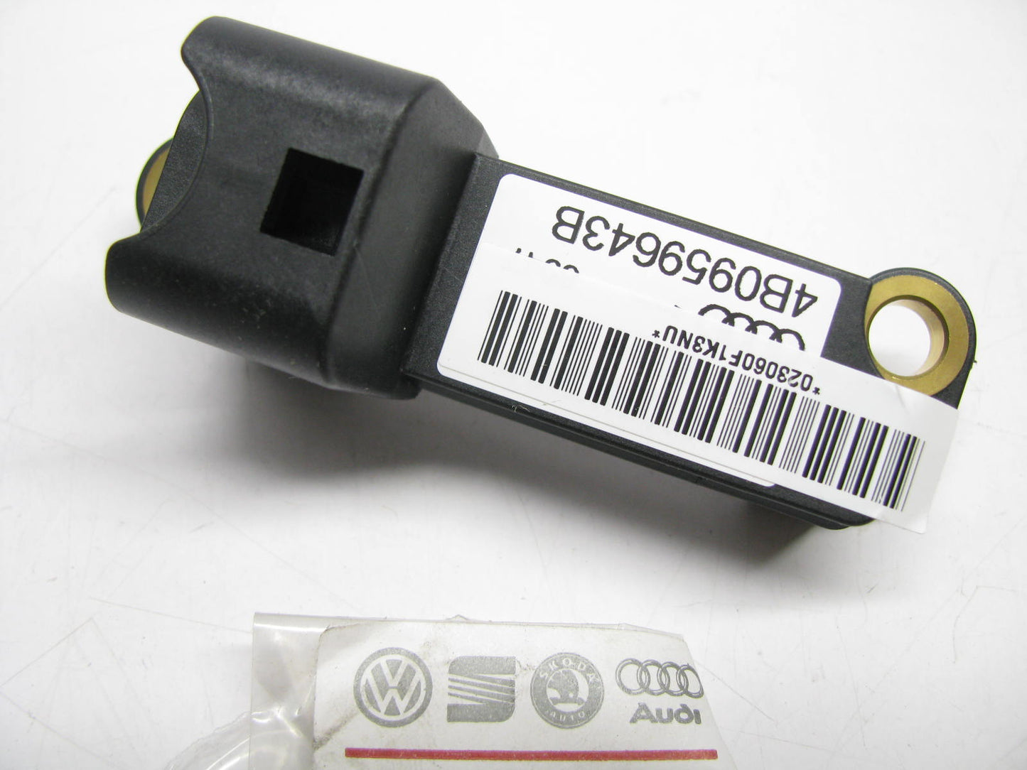 NEW GENUINE OEM 2004-2010 Audi A8L A8 Quattro Crash Impact SRS Sensor 4B0959643B