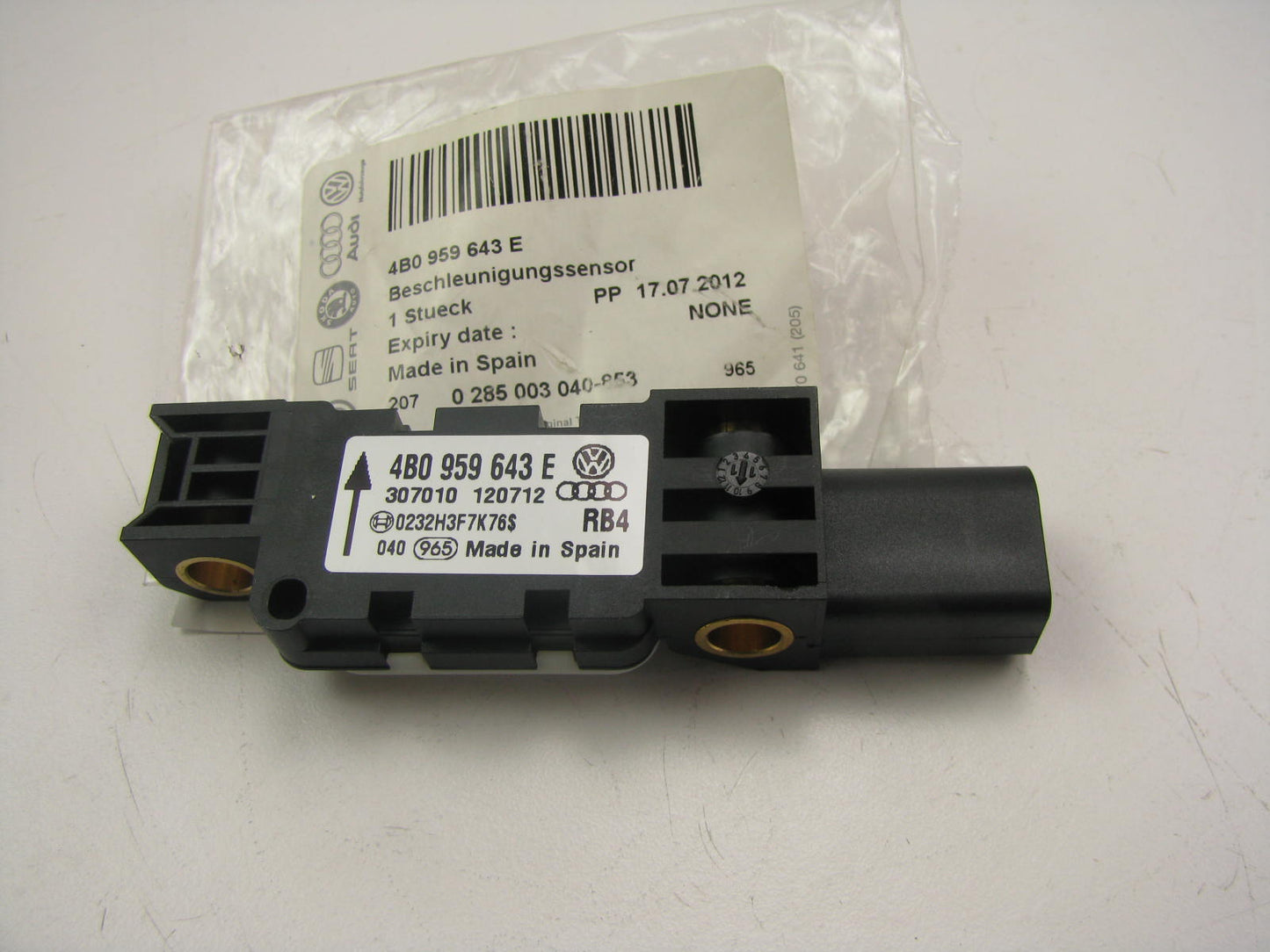 NEW GENUINE OEM Vw Audi 4B0959643E REAR Side Impact SRS Sensor