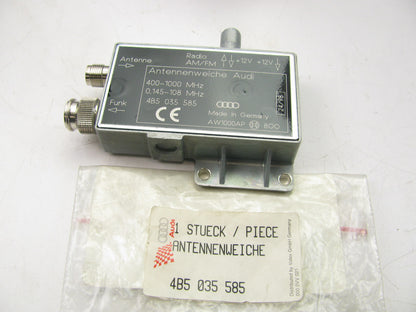 NEW - OEM VW Audi 4B5-035-585 Antenna Booster / Splitter