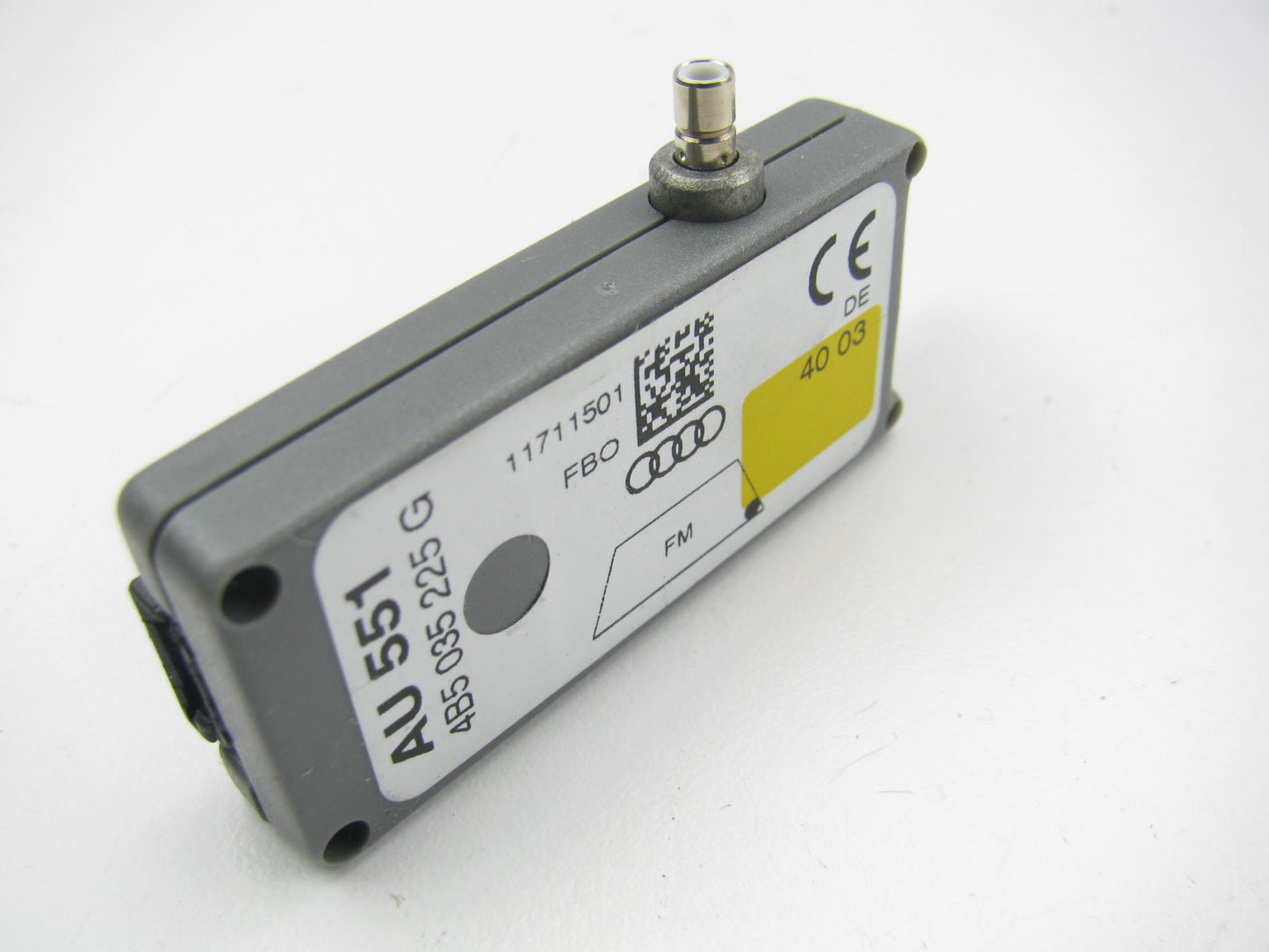 NEW GENUINE OEM Audi 4B5035225G Antenna Signal Booster Amplifier Module
