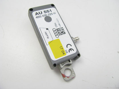 NEW GENUINE OEM Vw Audi 4B5035225H Radio / Stereo Antenna Booster