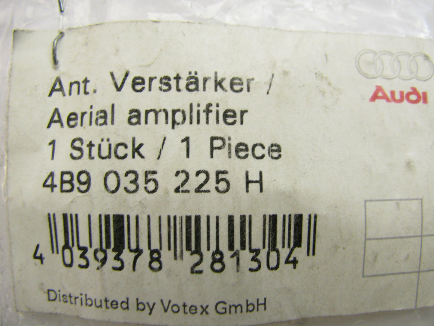 NEW - VW GENUINE OEM Audi 4B9035225H Radio Stereo Antenna Booster