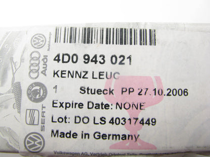 NEW - OEM VW Audi 4D0943021 Rear License Plate Light Lamp 1997-99 A8 2001-02 S8